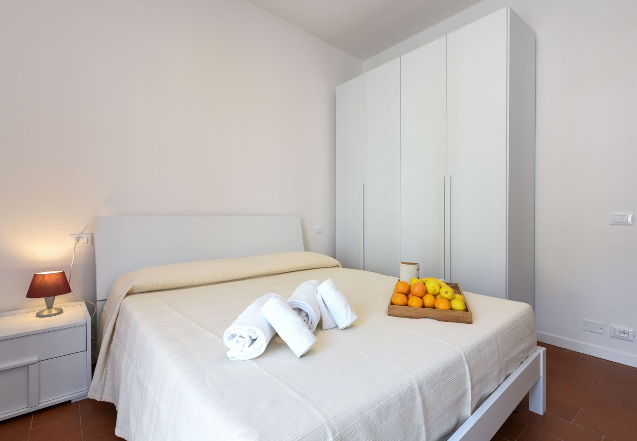 Appartamento a Salò - Isi a Salò By Bookinggardalake