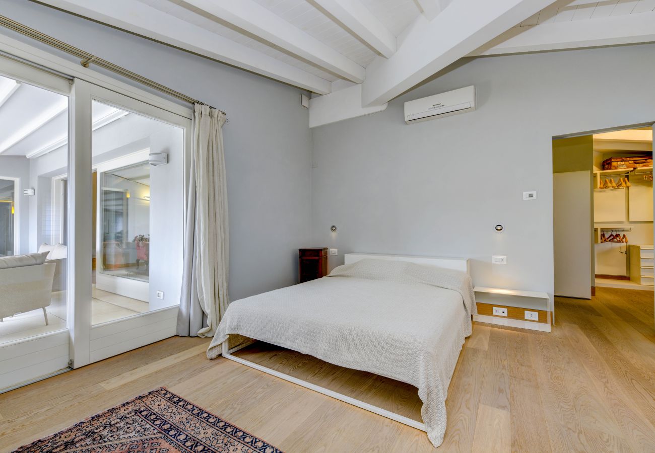 Appartamento a Salò - Fantoni Luxury Loft in Salò By Bookinggardalake