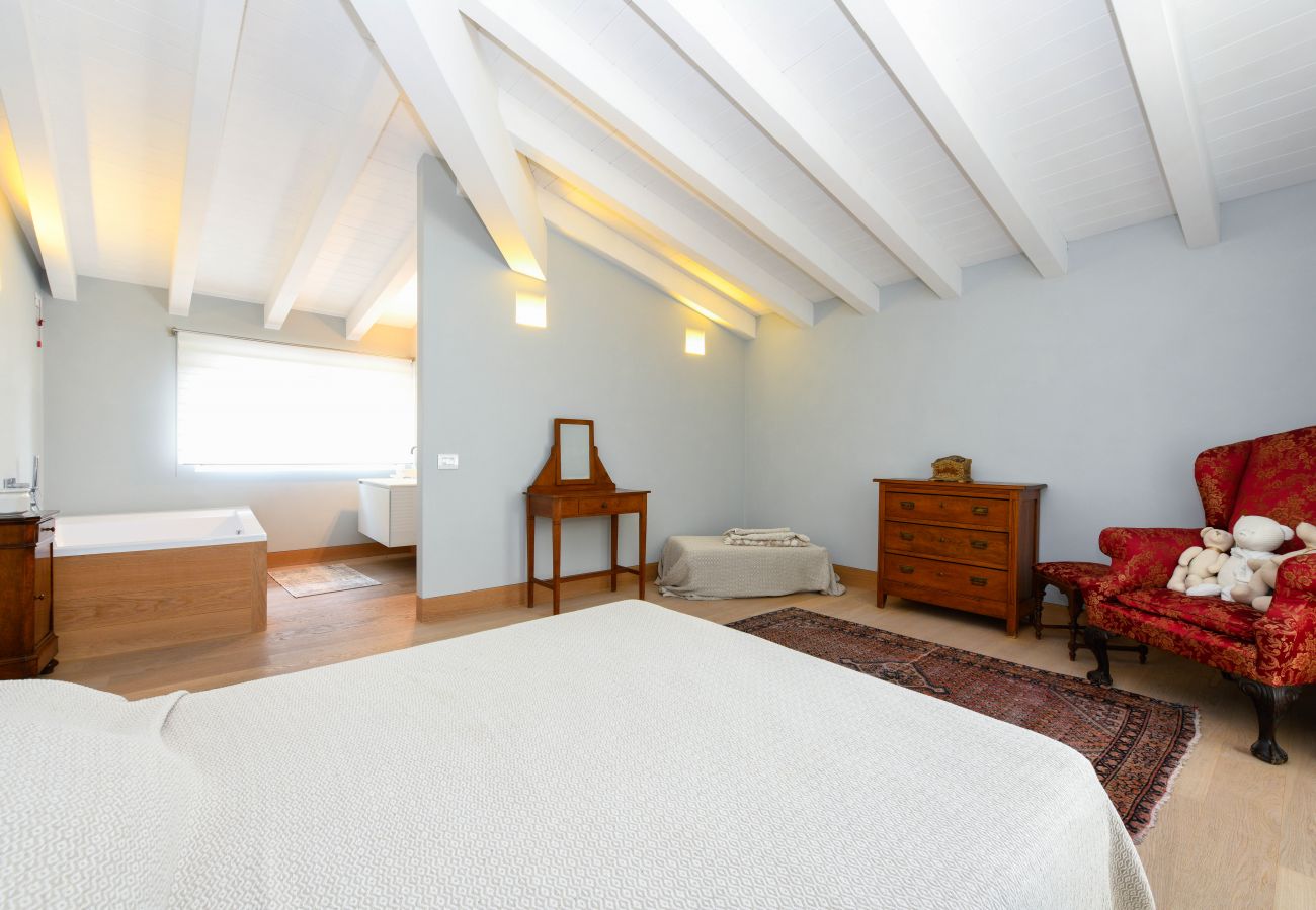 Appartamento a Salò - Fantoni Luxury Loft in Salò By Bookinggardalake