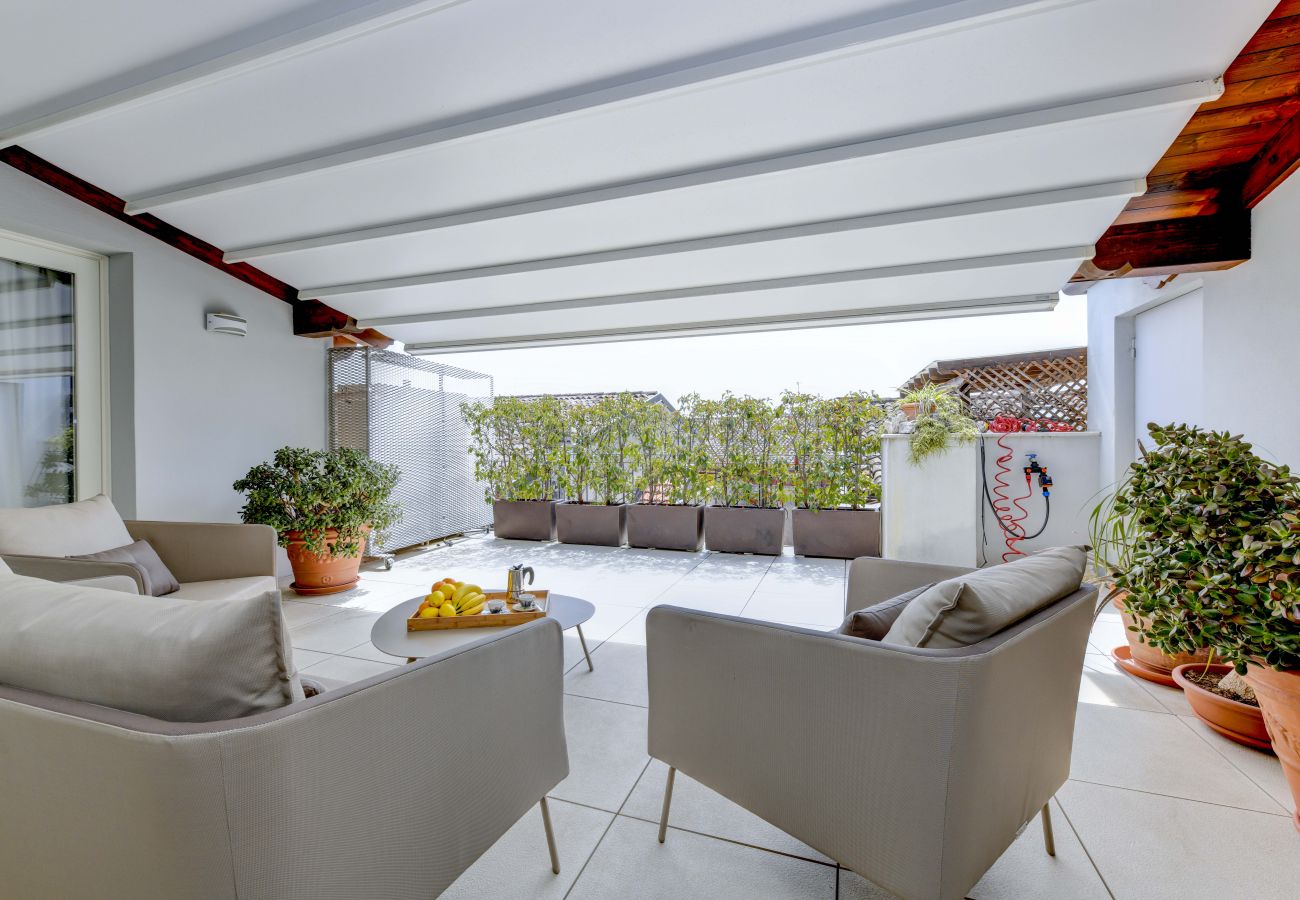 Appartamento a Salò - Fantoni Luxury Loft in Salò By Bookinggardalake
