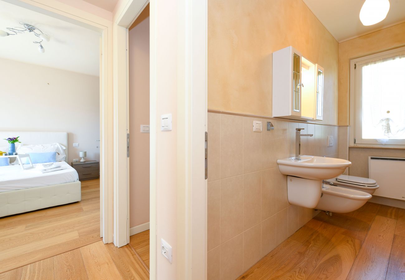 Villa a Manerba del Garda - Villa Iris a Manerba del Garda By Bookinggardalake Villa a Manerba del Garda - Villa Iris a Manerba del Garda By Bookinggardalake