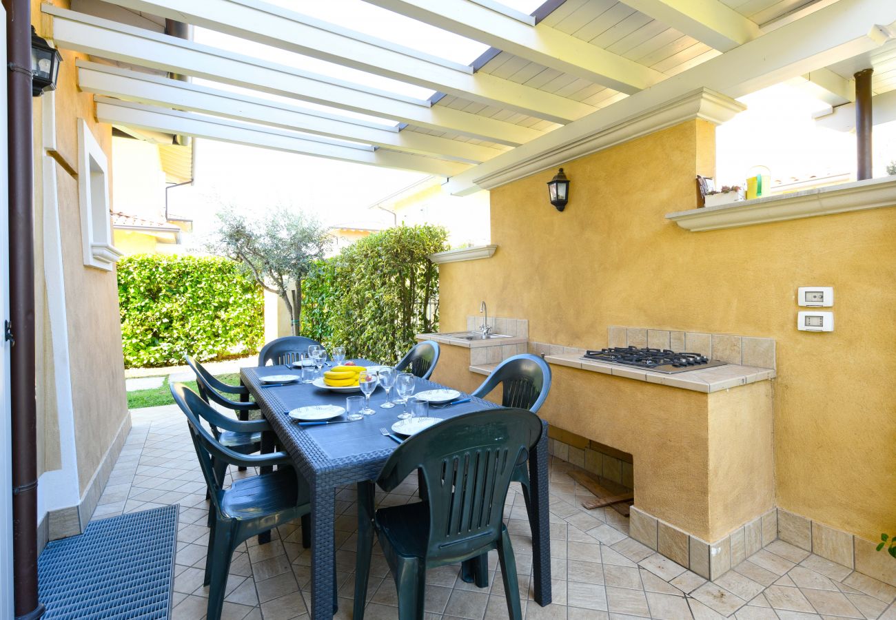 Villa a Manerba del Garda - Villa Iris a Manerba del Garda By Bookinggardalake Villa a Manerba del Garda - Villa Iris a Manerba del Garda By Bookinggardalake