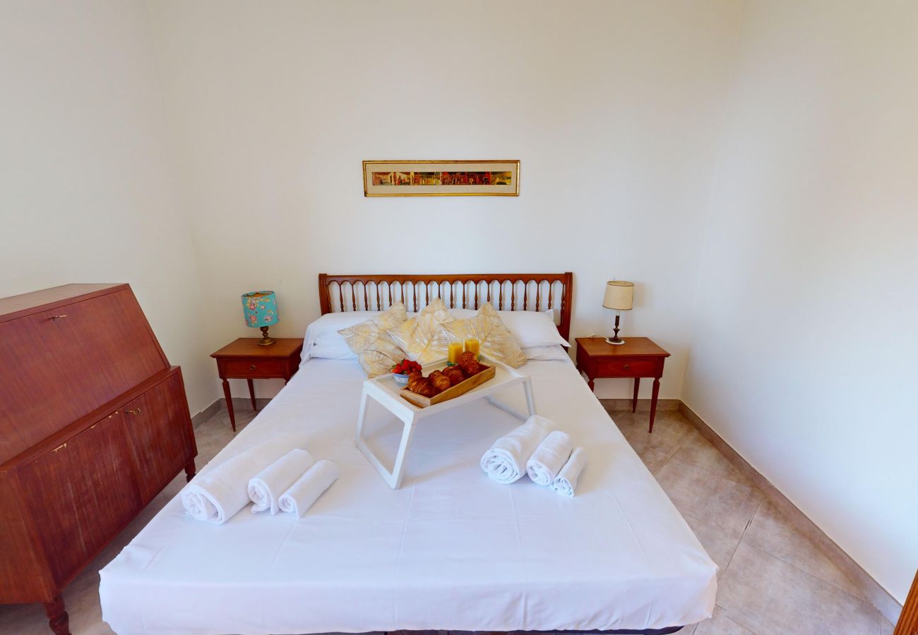 Villa a San Felice del Benaco - Villa Elvira wonderful view  By Bookinggardalake