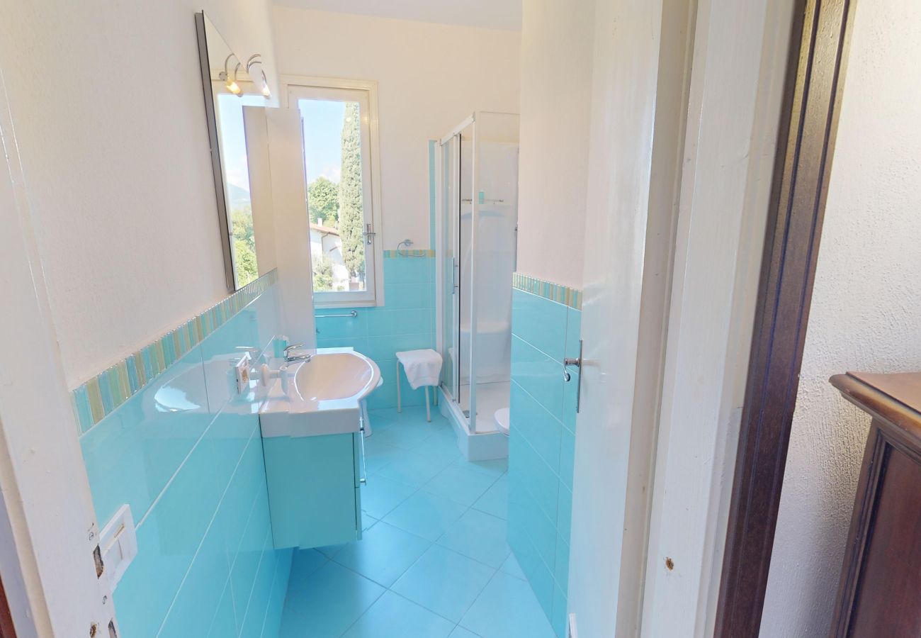 Villa a San Felice del Benaco - Villa Elvira wonderful view  By Bookinggardalake