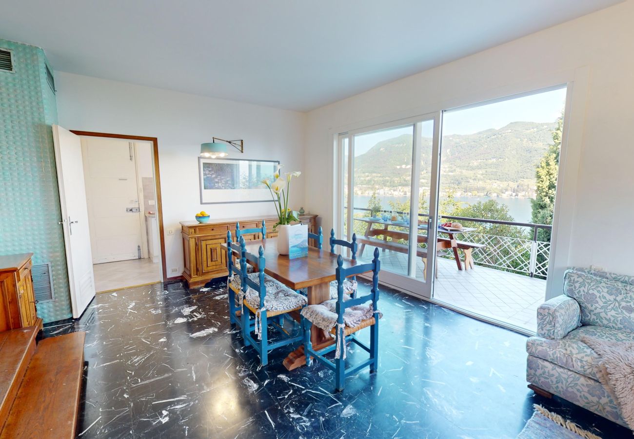 Villa a San Felice del Benaco - Villa Elvira wonderful view  By Bookinggardalake