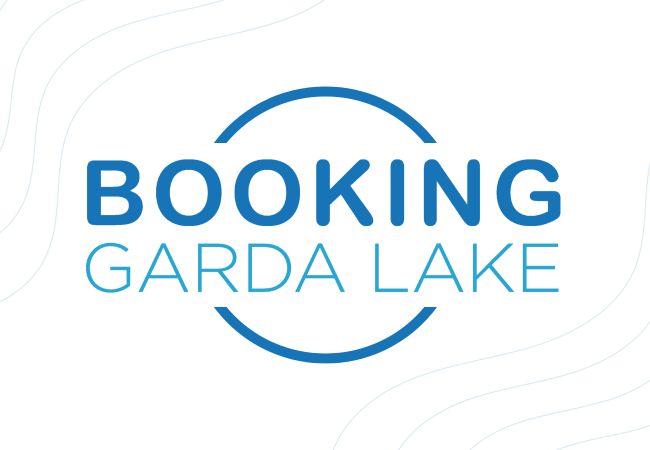 Villa a Manerba del Garda - Villa Flora fronte spiaggia By Bookinggardalake Villa a Manerba del Garda - Villa Flora fronte spiaggia By Bookinggardalake