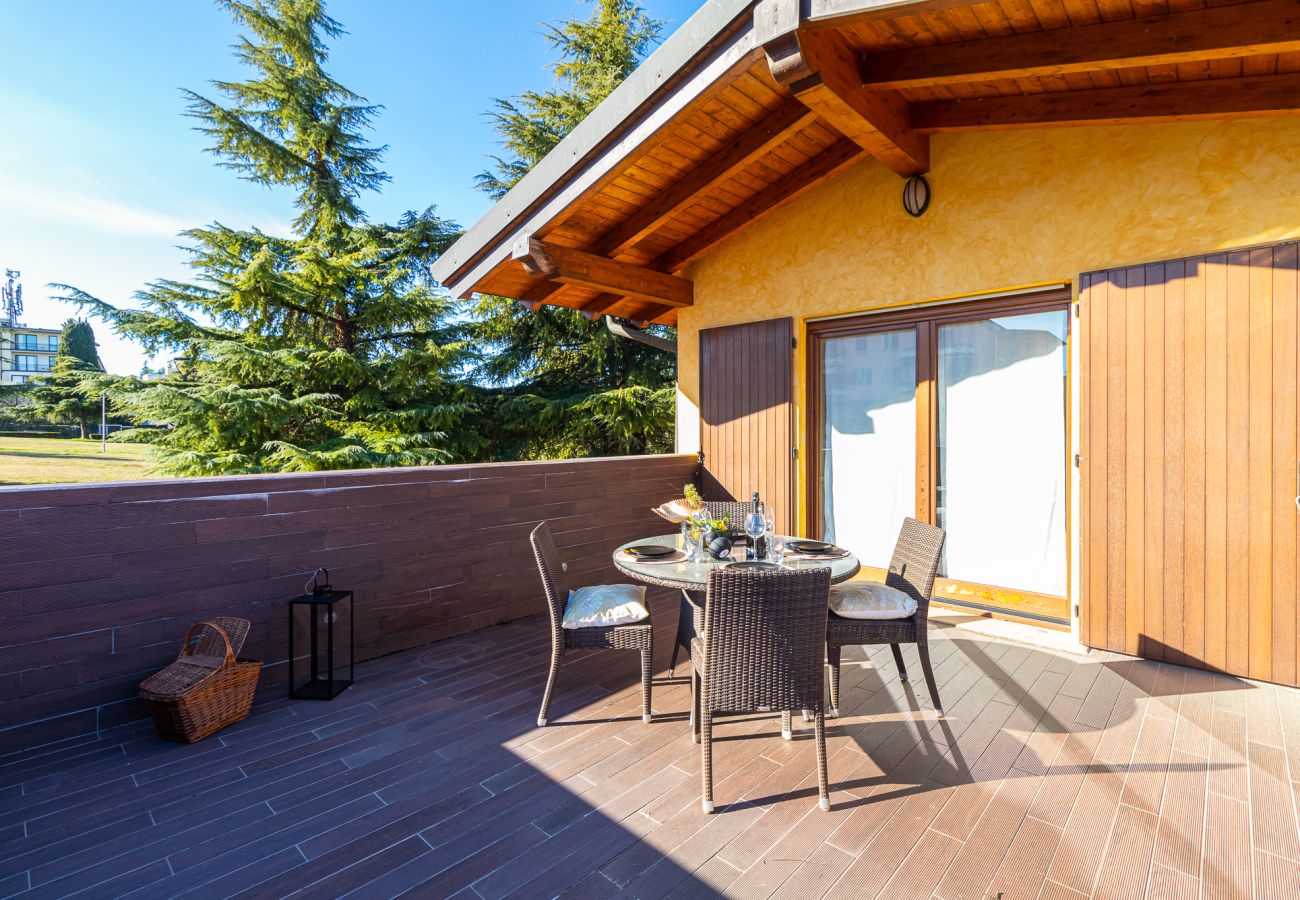 Appartamento a Desenzano del Garda - Maison Blanchette Desenzano By Bookinggardalake