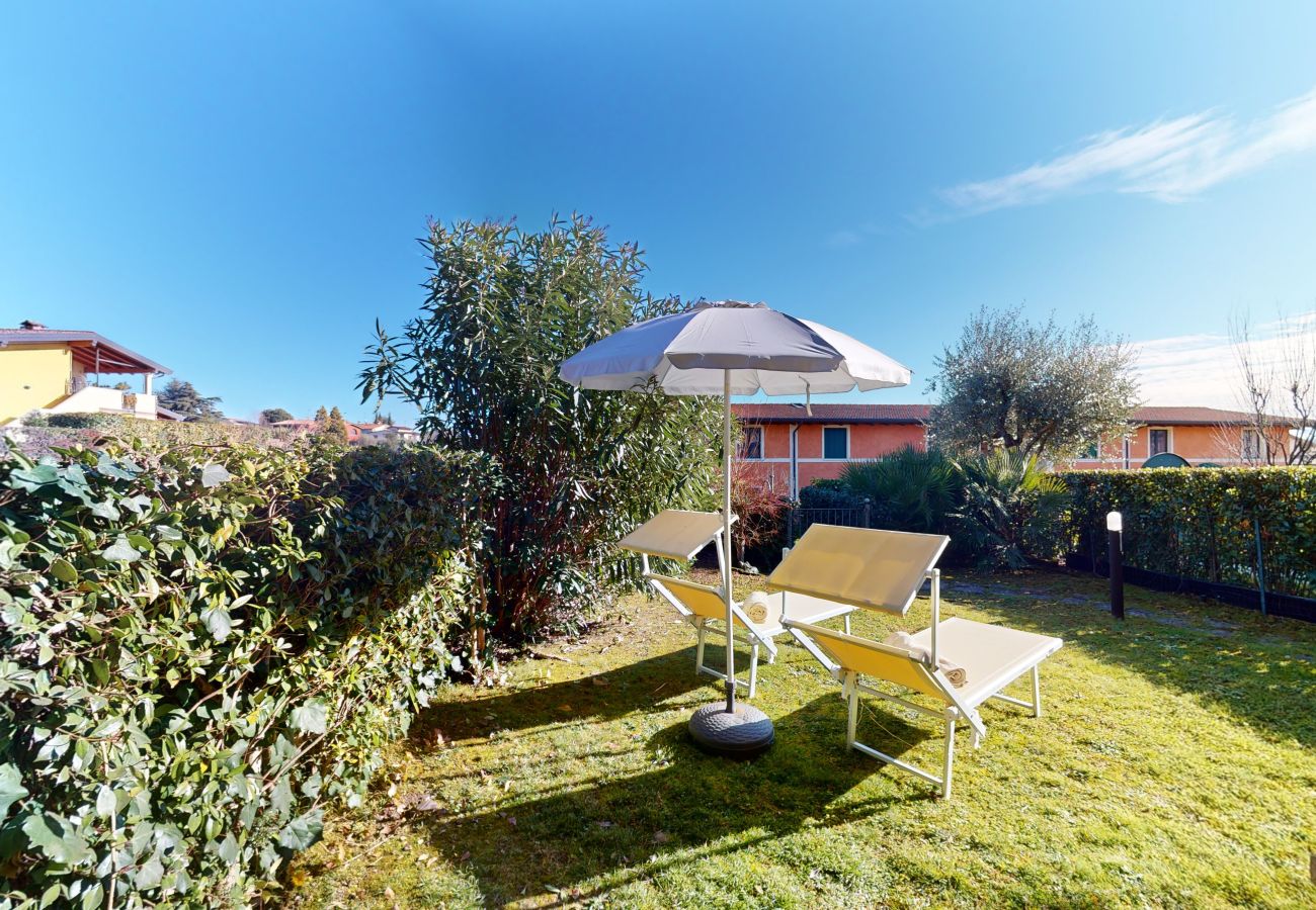Appartamento a Padenghe sul Garda - Relax for family pool, wi-fi, garden Garda Pleasur