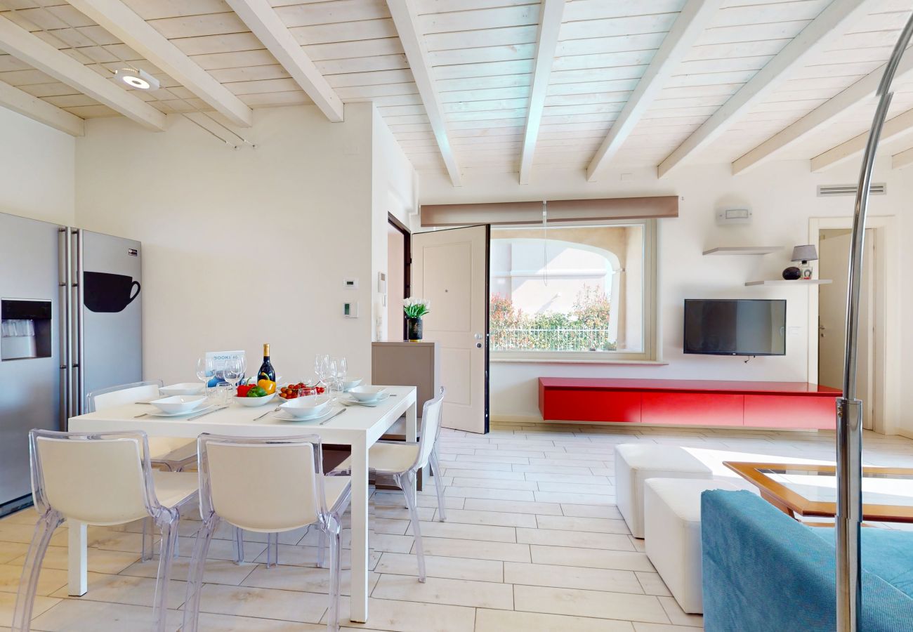 Villa a Manerba del Garda - Villa Dolcevita piscina privata by Bookinggardal