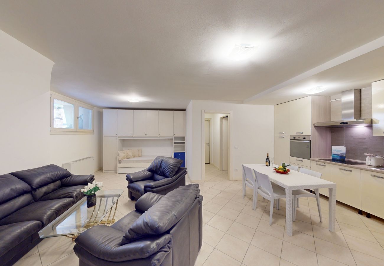 Villa a Manerba del Garda - Villa Dolcevita piscina privata by Bookinggardal