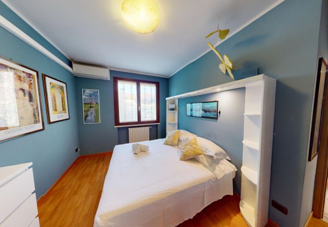 Villa a Manerba del Garda - Villa Arcoiris by Bookinggardalake