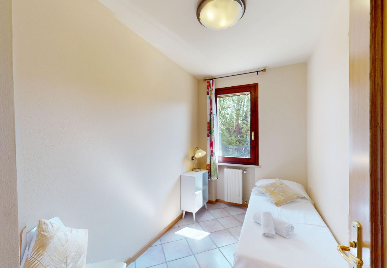 Villa a Manerba del Garda - Villa Arcoiris by Bookinggardalake
