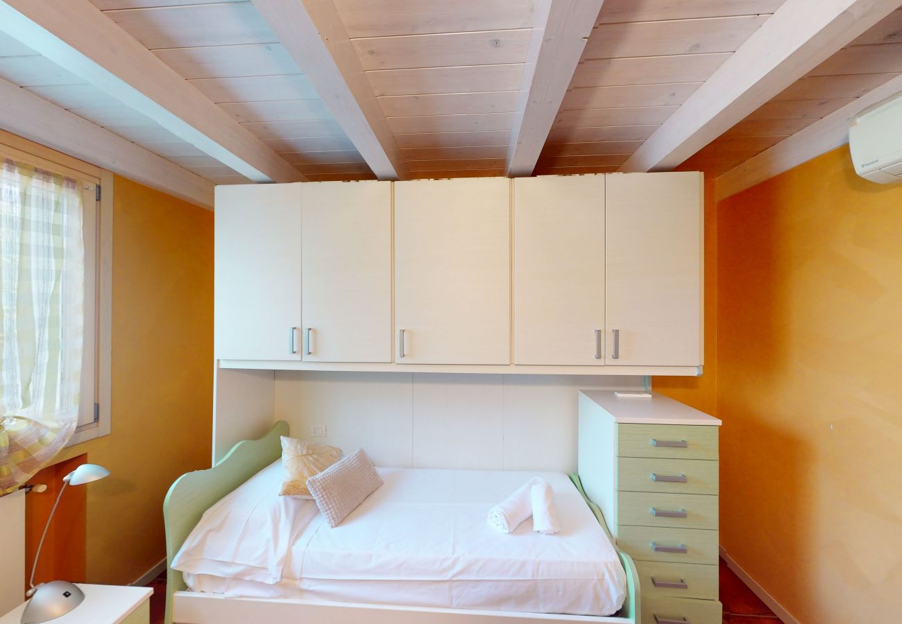 Villetta a Manerba del Garda - Maison Belvedere free wi-fi By Bookinggardalake