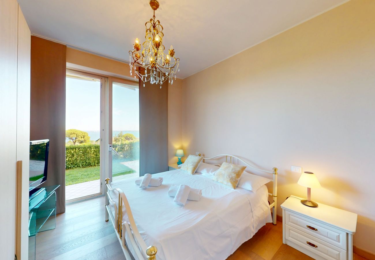 Appartamento a Moniga del Garda - Agape Apartment by Bookinggardalake