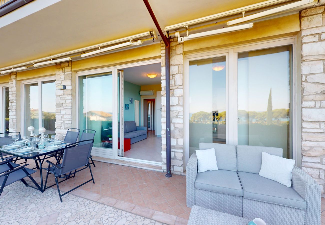 Appartamento a Moniga del Garda - Horizon luxury lake view by Bookinggardalake