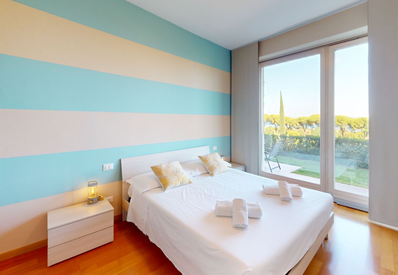 Appartamento a Moniga del Garda - Horizon Apt luxury lake view by Bookinggardalake