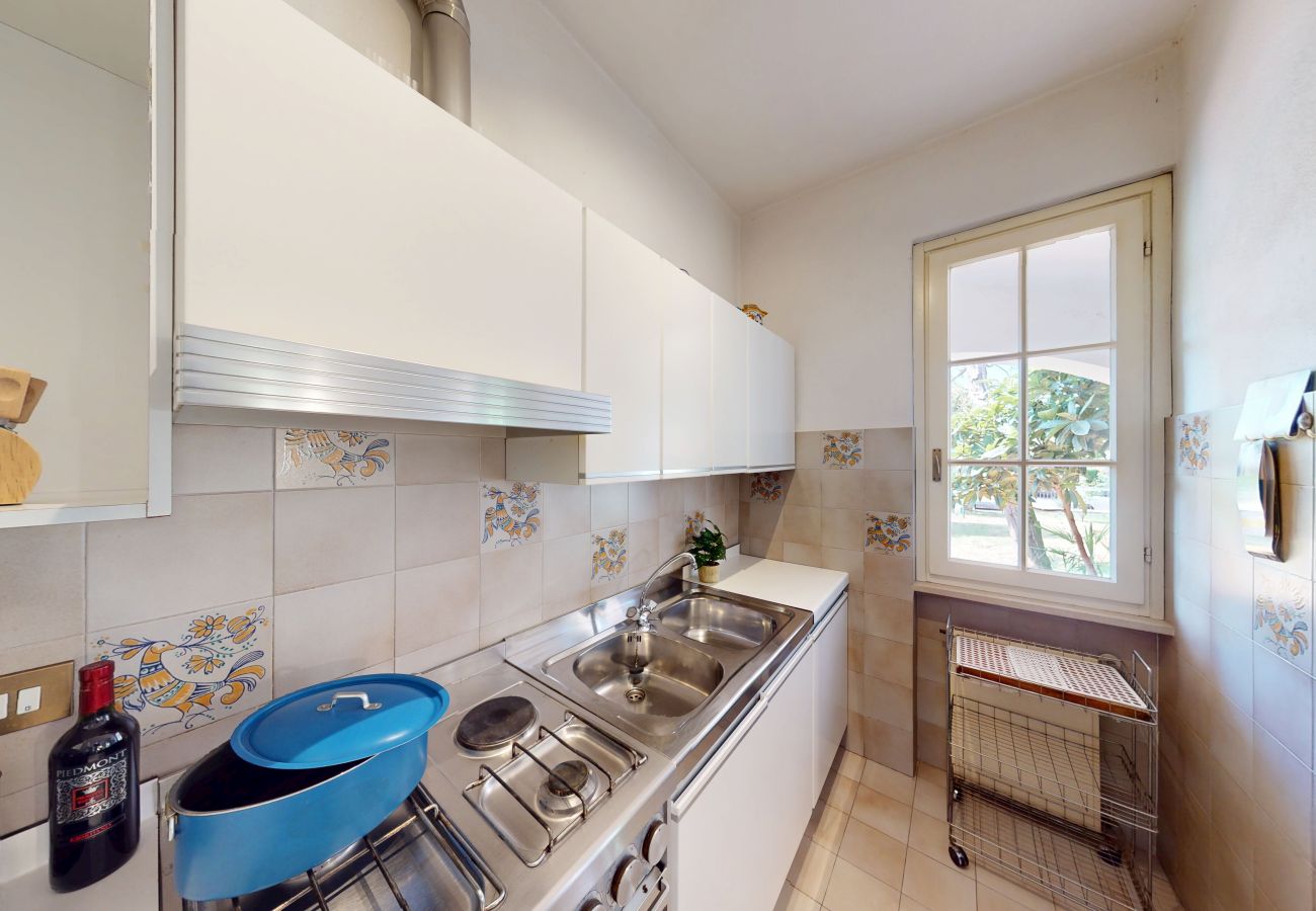 Villa a Sirmione - Villa Valentine Lakeside by Bookinggard