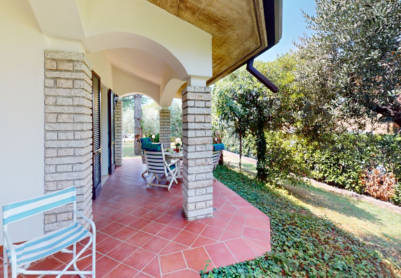Villa a Sirmione - Villa Valentine Lakeside by Bookinggard