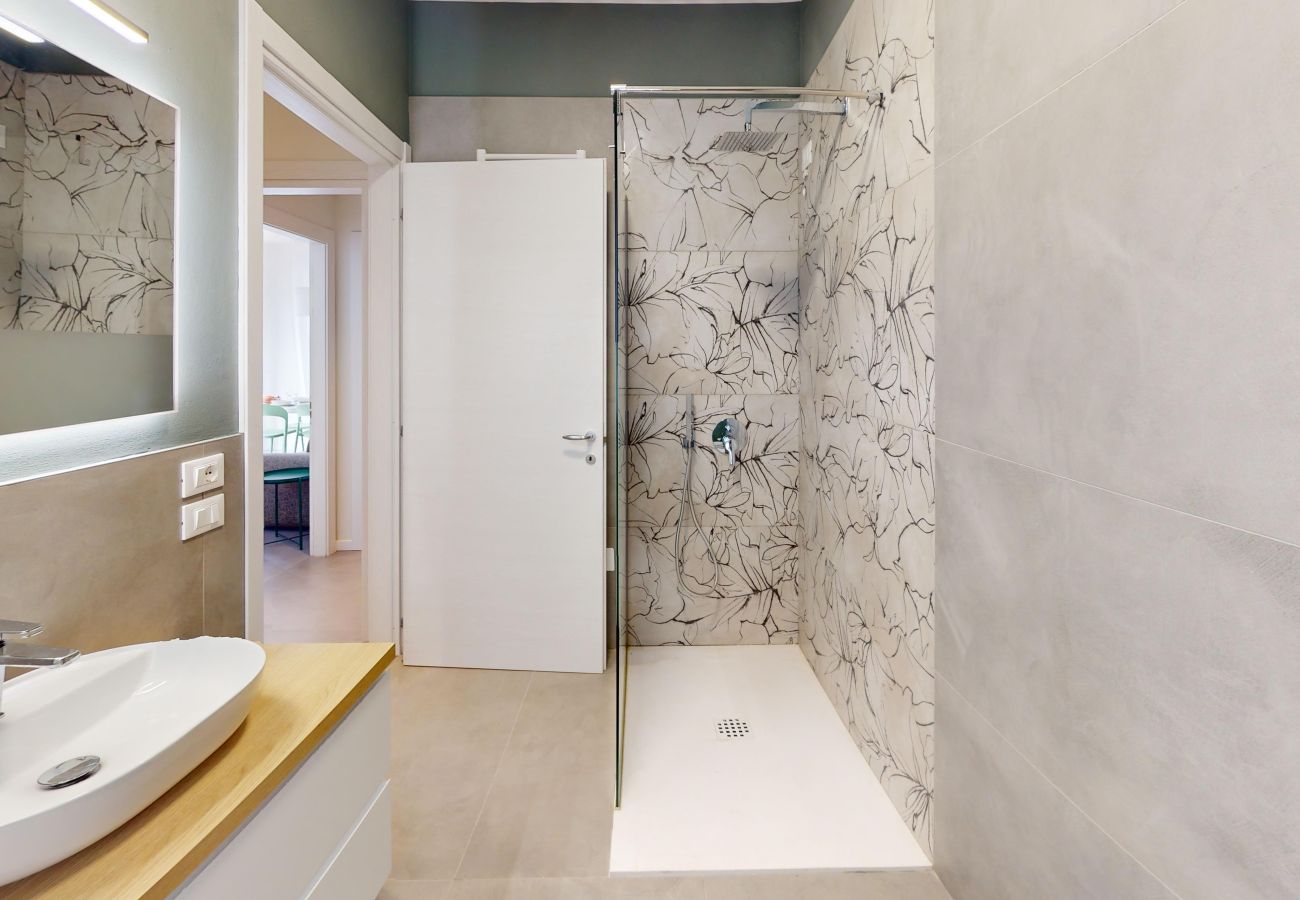 Appartamento a Desenzano del Garda - LA PERLA DEL Garda Desenzano free wi-fi By Booking