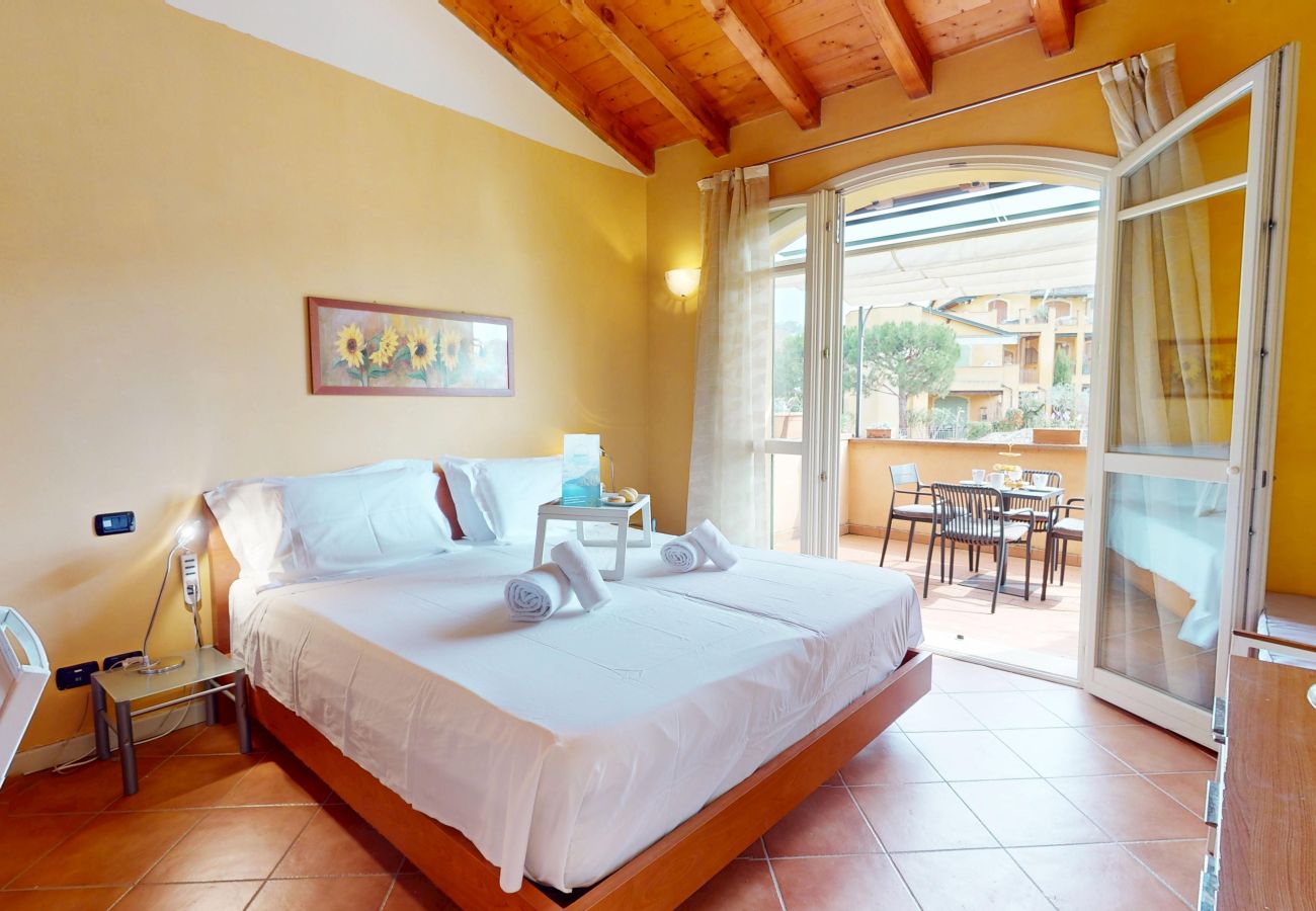 Appartamento a Manerba del Garda - Borgo Torchio H3 ByBookinggardalake