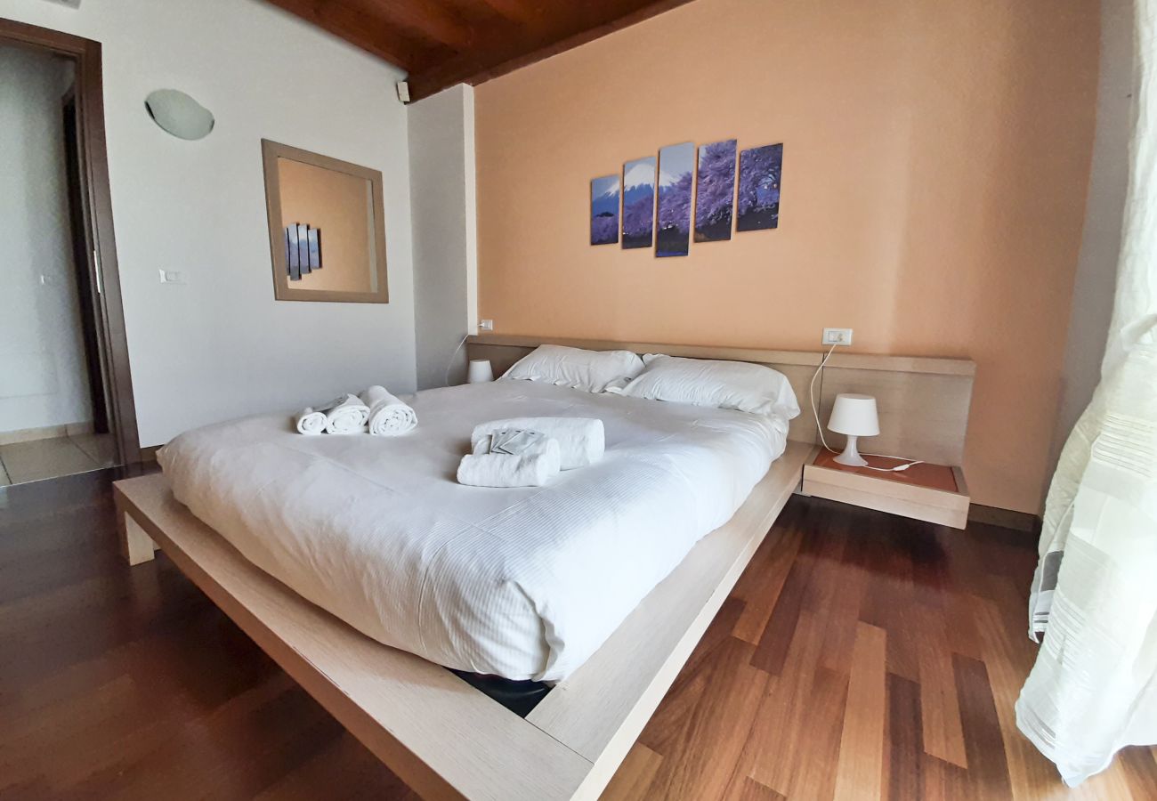 Appartamento a Manerba del Garda - Sakura House By Bookinggardalake