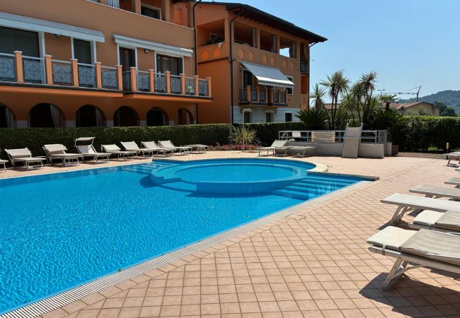 Appartamento a Salò - Freestyle Apartment By Bookinggardalake