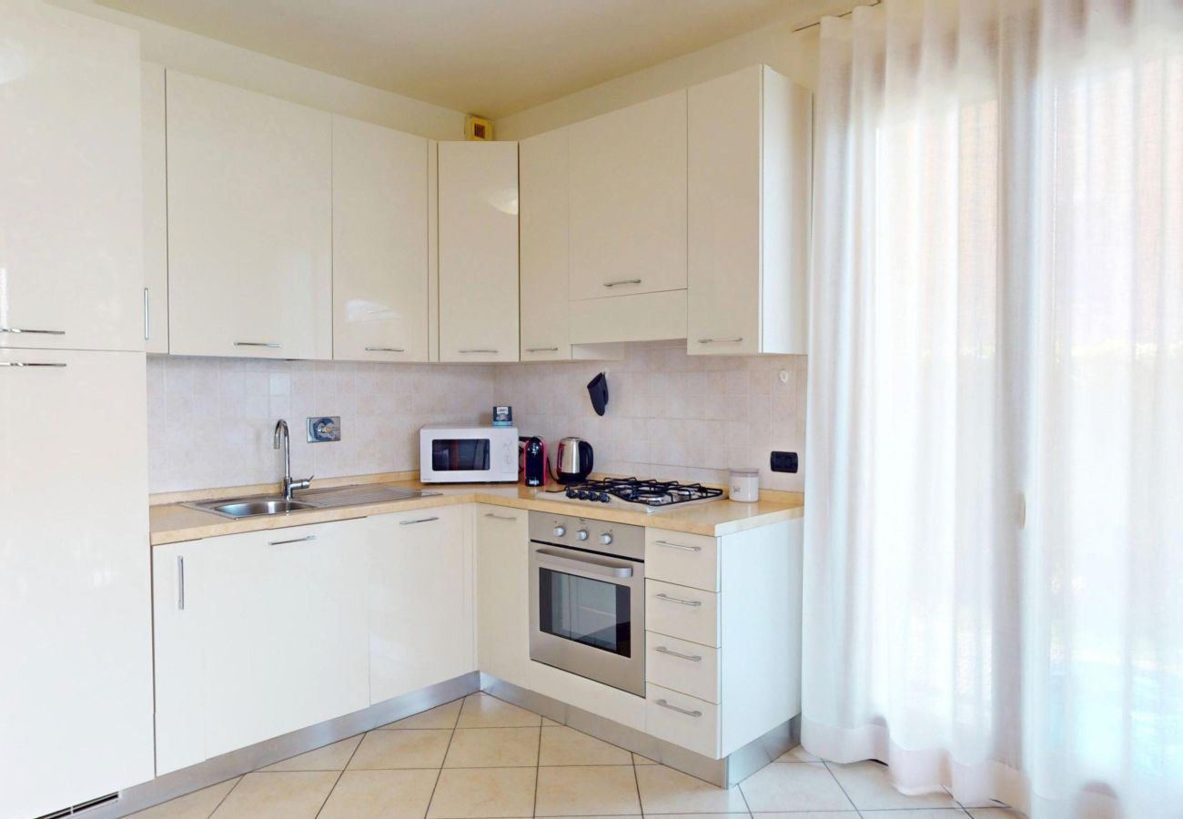 Appartamento a Salò - Freestyle Apartment By Bookinggardalake