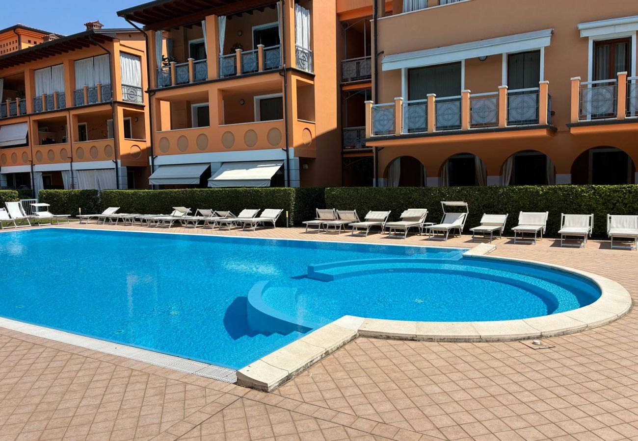 Appartamento a Salò - Freestyle Apartment By Bookinggardalake