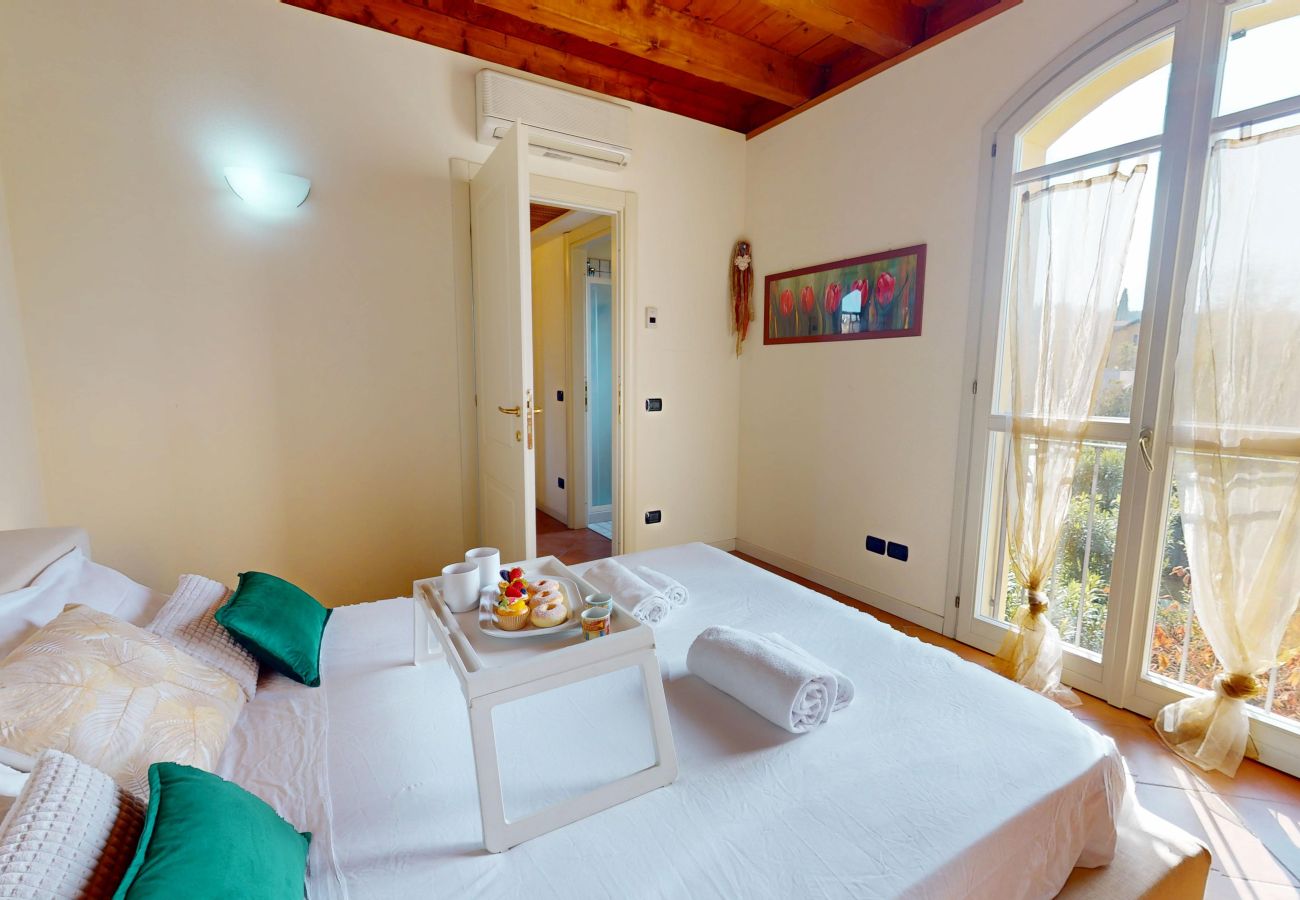 Appartamento a Manerba del Garda - Borgo Torchio F23 By Bookinggardalake