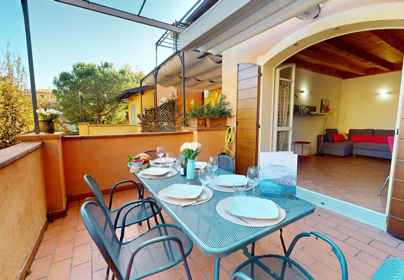 Appartamento a Manerba del Garda - Borgo Torchio F23 By Bookinggardalake