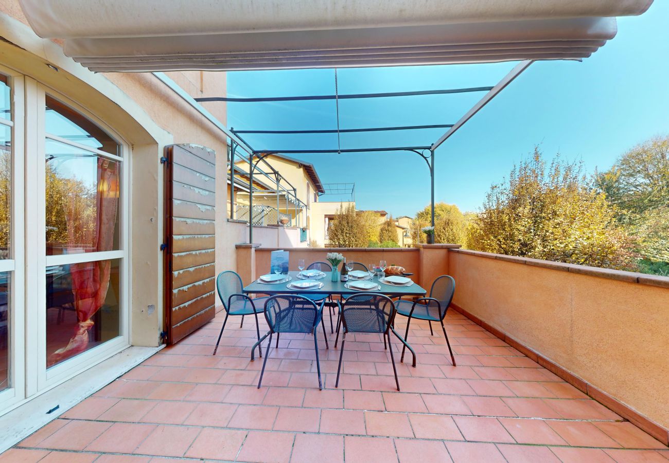 Appartamento a Manerba del Garda - Borgo Torchio F23 By Bookinggardalake