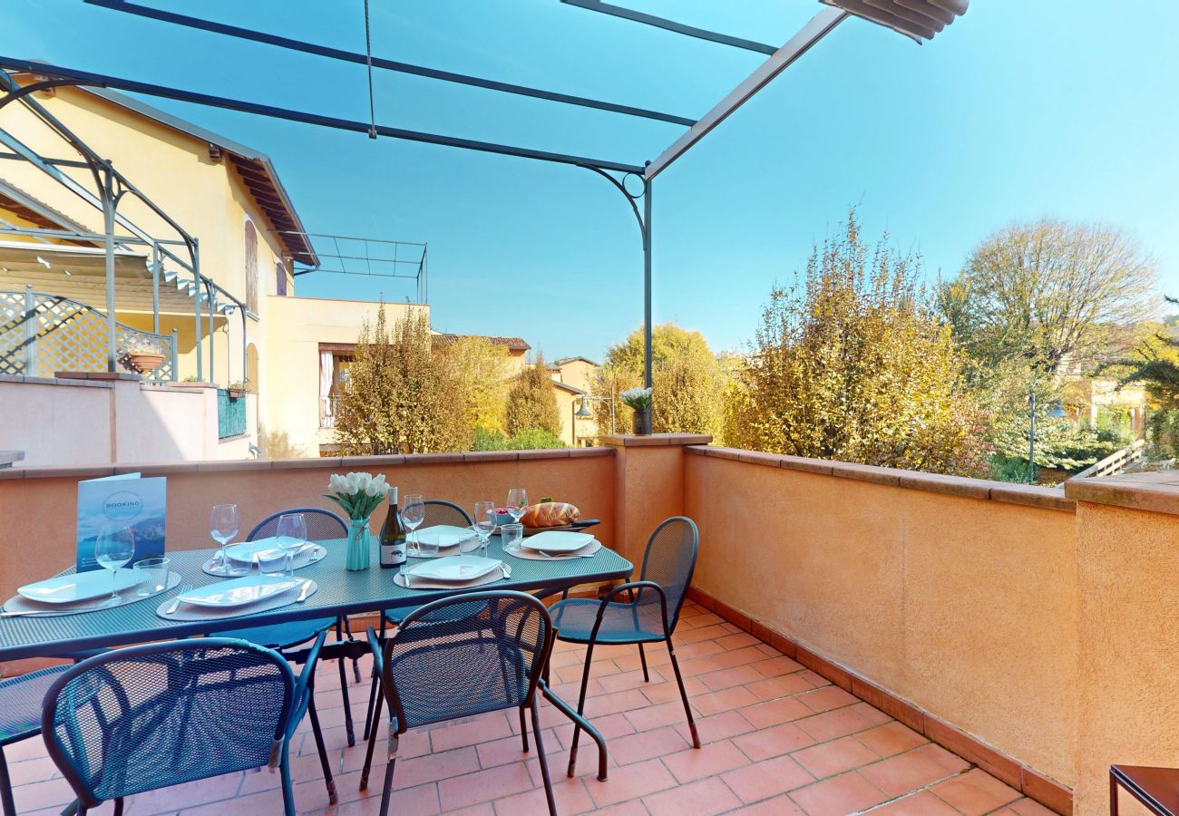 Appartamento a Manerba del Garda - Borgo Torchio F23 By Bookinggardalake