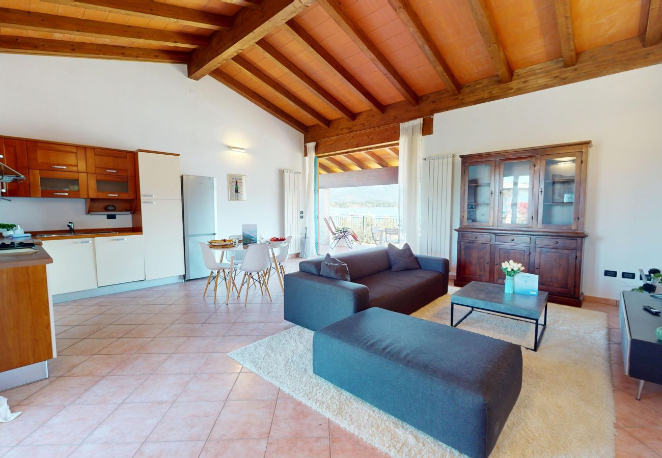 Appartamento a Manerba del Garda - Lido Apartment by Booking Garda Lake