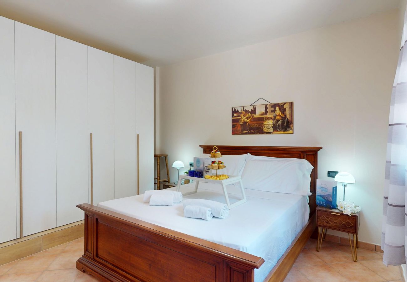 Appartamento a Manerba del Garda - Spiaggia Apartment by Booking Garda Lake