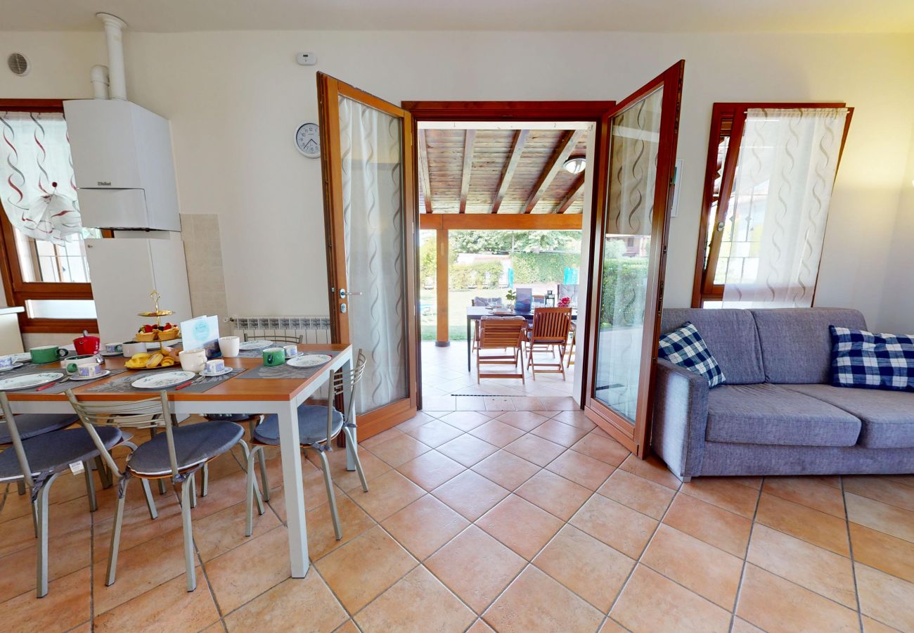 Villa a Manerba del Garda - Villa Dolce Riva Lake Escape by bookinggardalake
