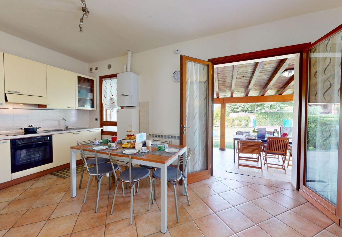 Villa a Manerba del Garda - Villa Dolce Riva Lake Escape by bookinggardalake