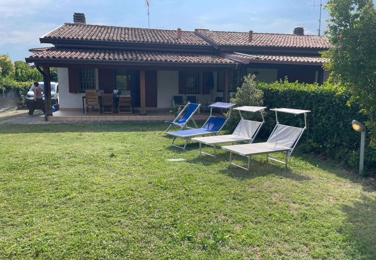 Villa a Manerba del Garda - Villa Dolce Riva Lake Escape by bookinggardalake