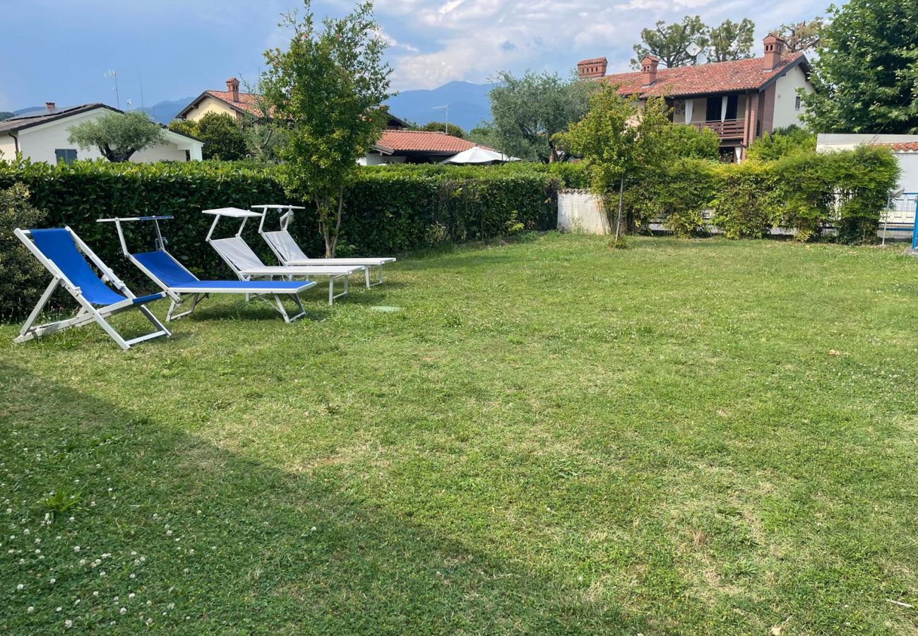 Villa a Manerba del Garda - Villa Dolce Riva Lake Escape by bookinggardalake