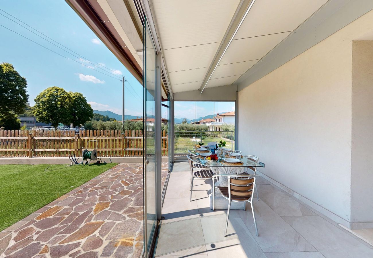 Appartamento a Puegnago sul Garda - Garda Hub Retreat by Booking Garda Lake