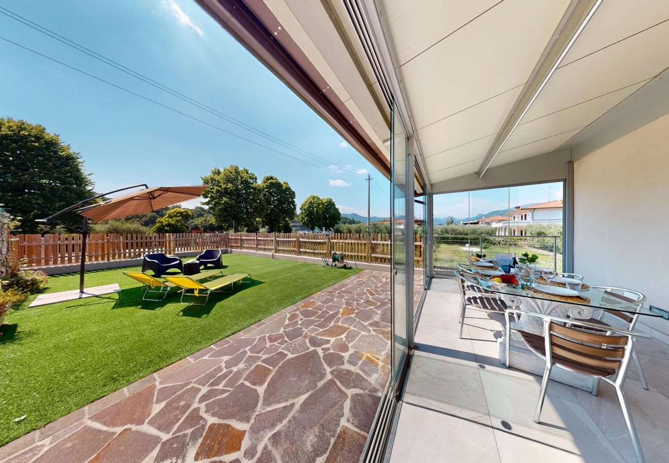 Appartamento a Puegnago sul Garda - Garda Hub Retreat by Booking Garda Lake