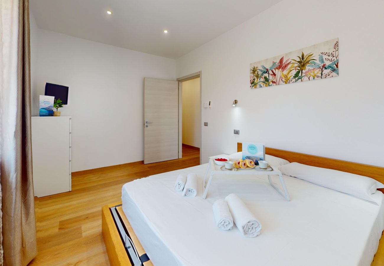 Appartamento a Puegnago sul Garda - Garda Hub Retreat by Booking Garda Lake