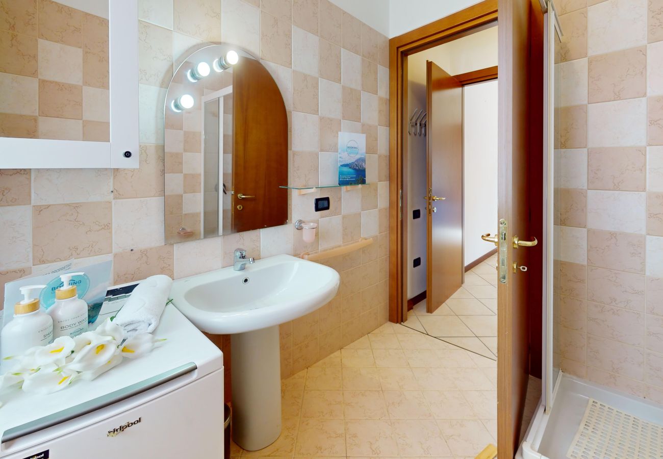 Appartamento a Manerba del Garda - Blue Nest Garda by Booking Garda Lake