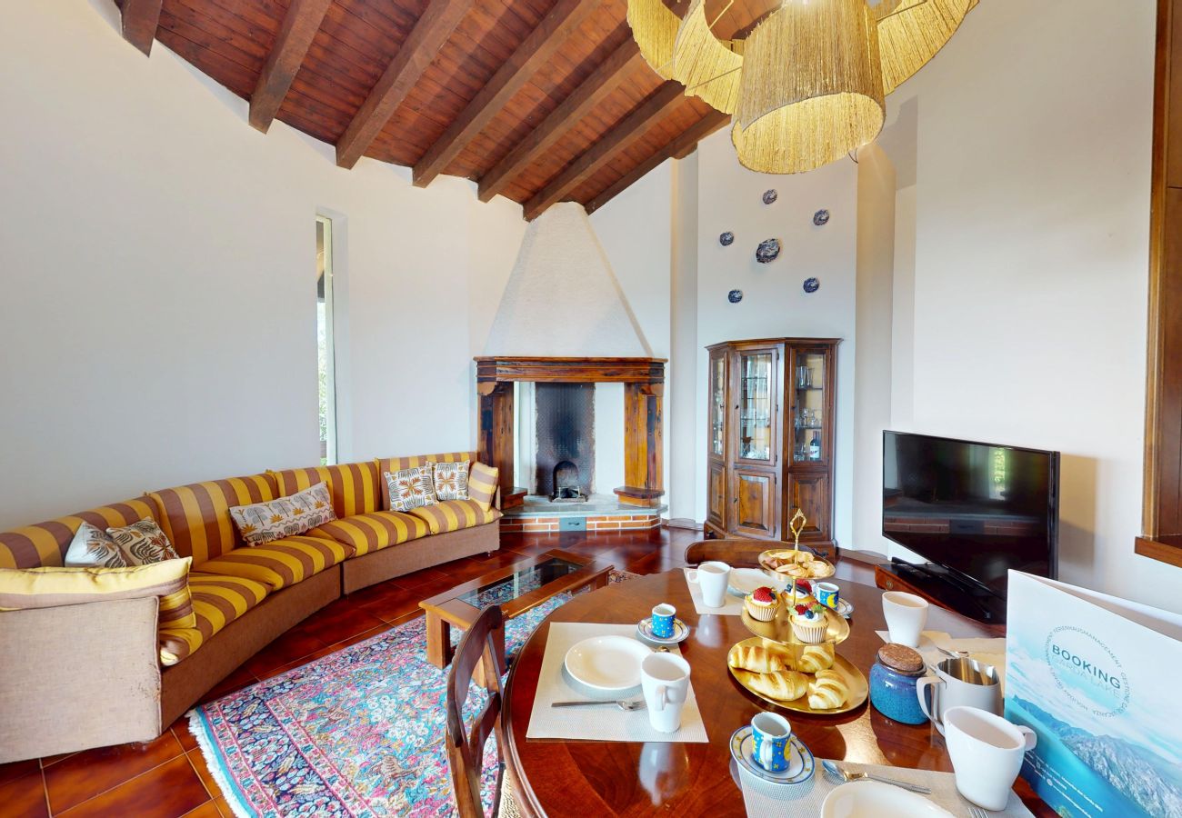 Villa a Soiano del Lago - Villa Sunset lakeview-private pool-by Booking Gard