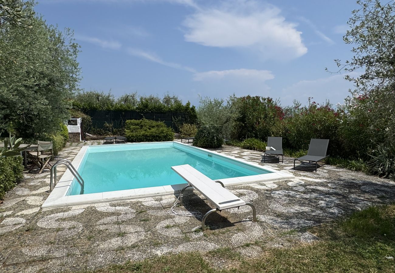 Villa a Soiano del Lago - Villa Sunset lakeview-private pool-by Booking Gard