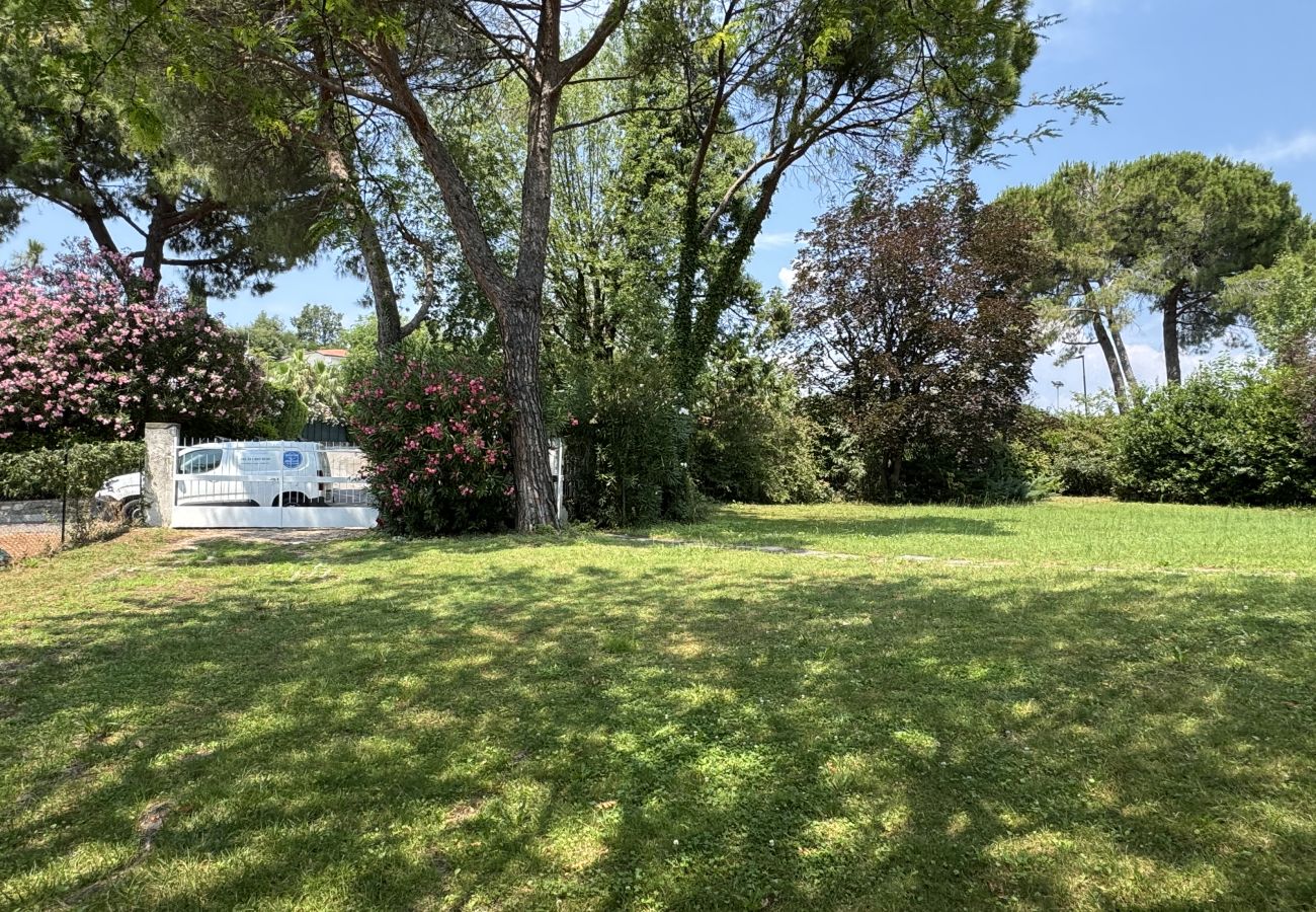 Villa a Soiano del Lago - Villa Sunset lakeview-private pool-by Booking Gard