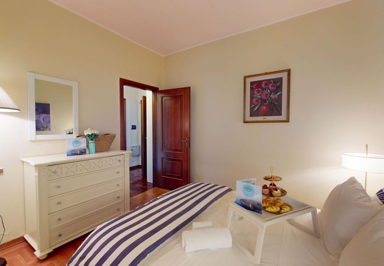Villa a Soiano del Lago - Villa Sunset lakeview-private pool-by Booking Gard