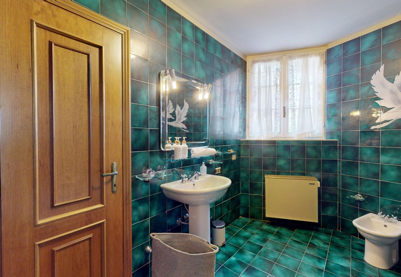 Villa a Soiano del Lago - Villa Sunset lakeview-private pool-by Booking Gard