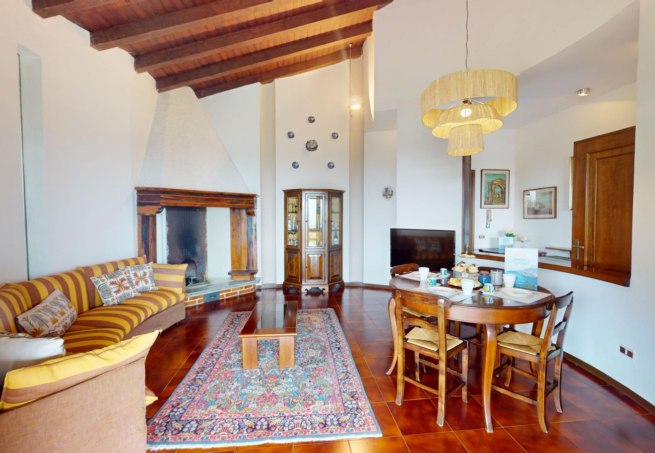 Villa a Soiano del Lago - Villa Sunset lakeview-private pool-by Booking Gard