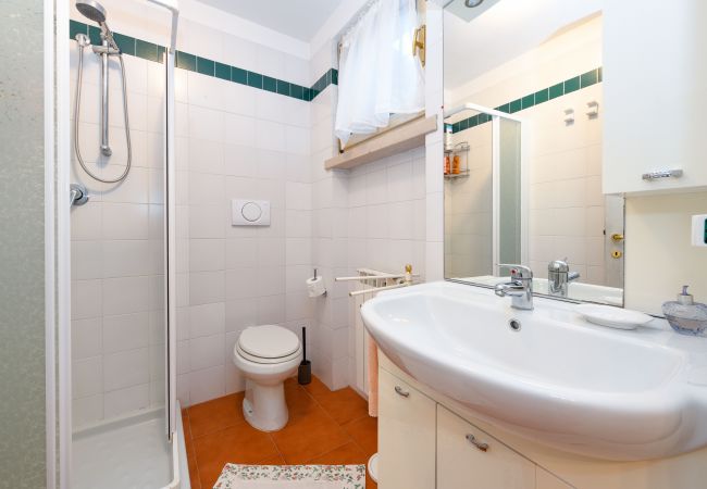 Ferienwohnung in Polpenazze del Garda - Casa Esmeralda sul Garda By Bookinggardalake Ferienwohnung in Polpenazze del Garda - Casa Esmeralda sul Garda By Bookinggardalake