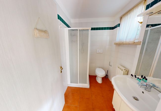 Ferienwohnung in Polpenazze del Garda - Casa Esmeralda sul Garda By Bookinggardalake Ferienwohnung in Polpenazze del Garda - Casa Esmeralda sul Garda By Bookinggardalake